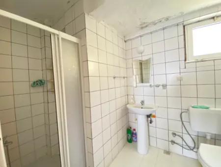 Seferihisar Banksis Sitesinde 2 Özel Plajlı Yazkış Kiralık 2+1 Villa