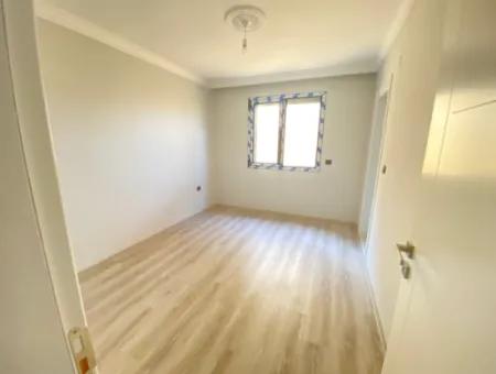 Doğanbey De Denize 300M2 Mustakil Bahçeli Satılık 3+1 Villa