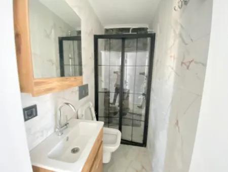 Doğanbey De Denize 300M2 Mustakil Bahçeli Satılık 3+1 Villa