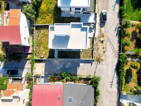 Doğanbey De Tek Müstakil Satılık 3+1 Villa