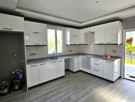 Doğanbey De Tek Müstakil Satılık 3+1 Villa
