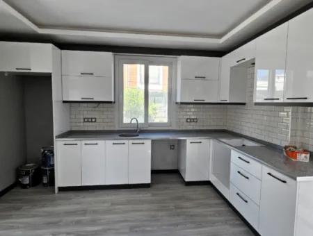 Doğanbey De Tek Müstakil Satılık 3+1 Villa