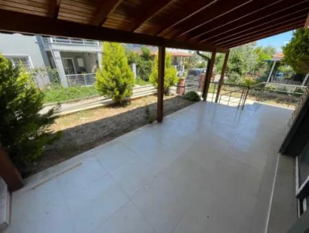 Doğanbey De Denize Yakın Tek Müstakil Bahçeli 3+1 Villa