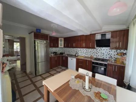 Özdere'de Denize Yürüme Mesafesinde Satılık 4+1 Villa