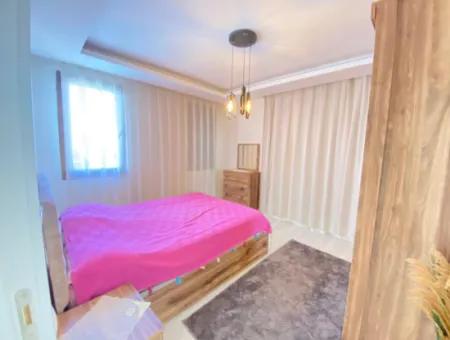 Seferihisar Doğanbey'da Havuzlu Sitede Satılık 3+1 Villa