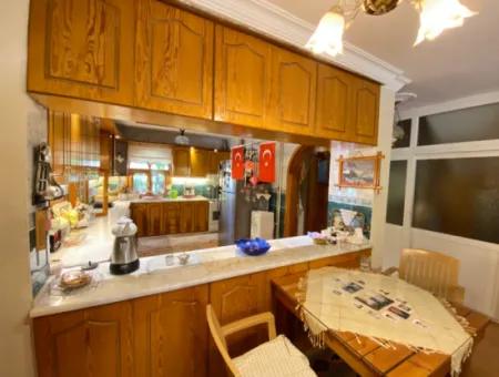 Doğanbey Merkezinde Denize 350M2 Ultra Lüx 7+2 Villa