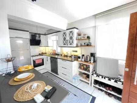 Doğanbeyde Kapali Otoparkı Denize 550M2 Ultra Lüx Satılık 3+1 Villa