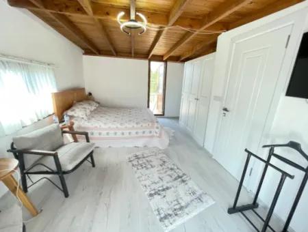 Doğanbeyde Kapali Otoparkı Denize 550M2 Ultra Lüx Satılık 3+1 Villa