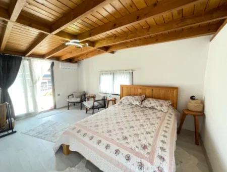 Doğanbeyde Kapali Otoparkı Denize 550M2 Ultra Lüx Satılık 3+1 Villa