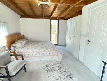 Doğanbeyde Kapali Otoparkı Denize 550M2 Ultra Lüx Satılık 3+1 Villa