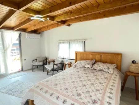 Doğanbeyde Kapali Otoparkı Denize 550M2 Ultra Lüx Satılık 3+1 Villa