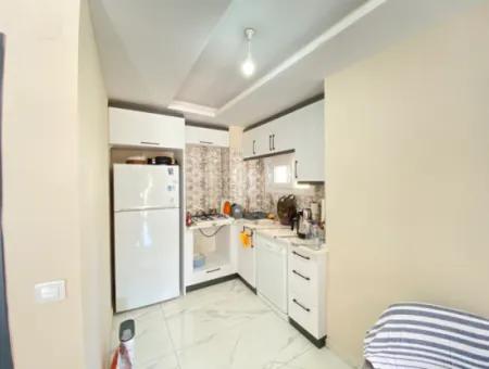 Seferihisar Payamlı De Köşe Villa Geniş Bahçeli Satılık 3+1 Villa
