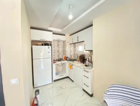 Seferihisar Payamlı De Köşe Villa Geniş Bahçeli Satılık 3+1 Villa