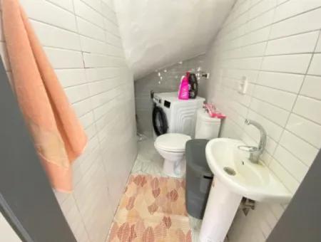 Seferihisar Payamlı De Köşe Villa Geniş Bahçeli Satılık 3+1 Villa