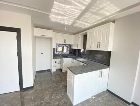 Doğanbey De  Denize 500 Metre Yerden Isıtma Satılık 2+1 Villa
