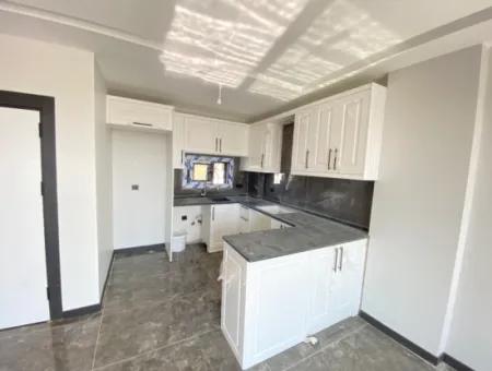 Doğanbey De  Denize 500 Metre Yerden Isıtma Satılık 2+1 Villa
