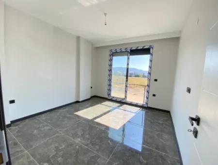 Doğanbey De  Denize 500 Metre Yerden Isıtma Satılık 2+1 Villa