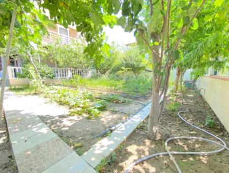 Doğanbey De Köşe Villa Tek Müstakil Geniş Bahçeli Ultra Lükx Satılık 4+1 Villa