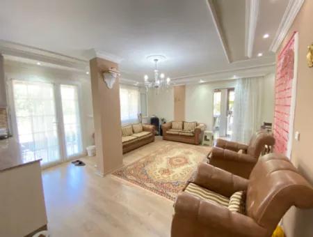 Doğanbey De Köşe Villa Tek Müstakil Geniş Bahçeli Ultra Lükx Satılık 4+1 Villa