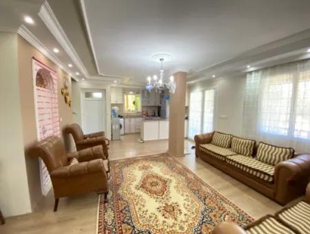 Doğanbey De Köşe Villa Tek Müstakil Geniş Bahçeli Ultra Lükx Satılık 4+1 Villa