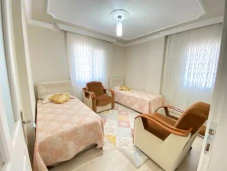 Doğanbey De Köşe Villa Tek Müstakil Geniş Bahçeli Ultra Lükx Satılık 4+1 Villa