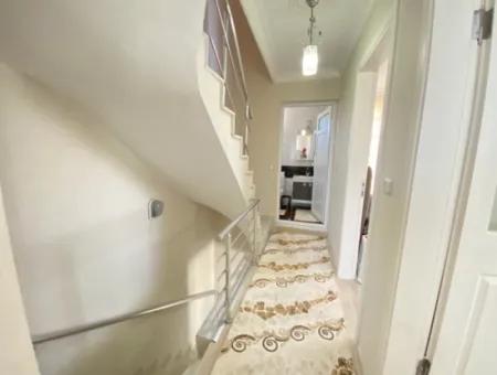Doğanbey De Köşe Villa Tek Müstakil Geniş Bahçeli Ultra Lükx Satılık 4+1 Villa