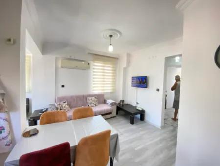 Ürkmez De Merkezde Denize 350M Geniş Ferah Yapılı Satılık 2+1 Daire