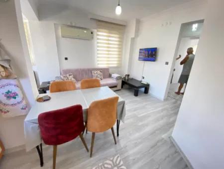 Ürkmez De Merkezde Denize 350M Geniş Ferah Yapılı Satılık 2+1 Daire