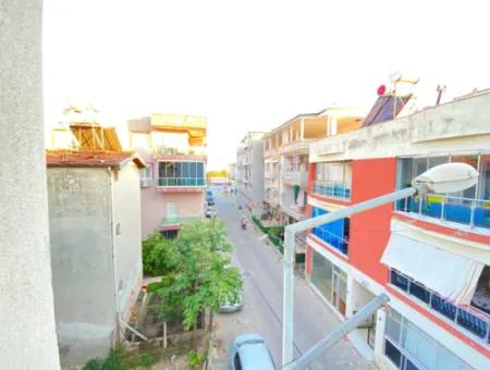Ürkmez De 2+1 Geniş Ve Ferah Plaja Sadece 100Mt Full Eşyalı