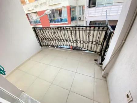 Ürkmez De 2+1 Geniş Ve Ferah Plaja Sadece 100Mt Full Eşyalı