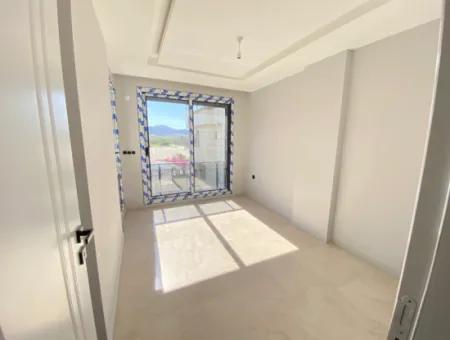 Seferihisar Doğanbey Merkez'de 200M2 Arsa İçin'de Müstakil Sıfır Satılık 3+1 Dubleks Villa
