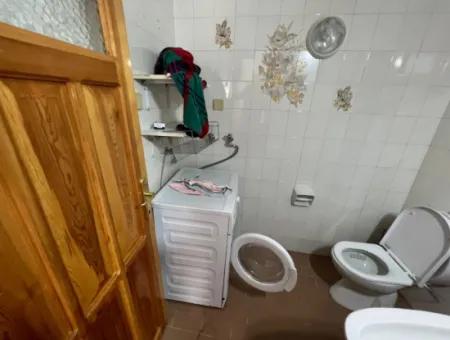 Seferihisar Ürkmezde Deniz Tarafınde Satılık 3+1 Villa