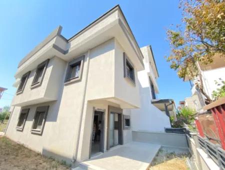 Seferihisar Doğanbey Bahçeli Denize 500Mt Satılık 2+1 Villa