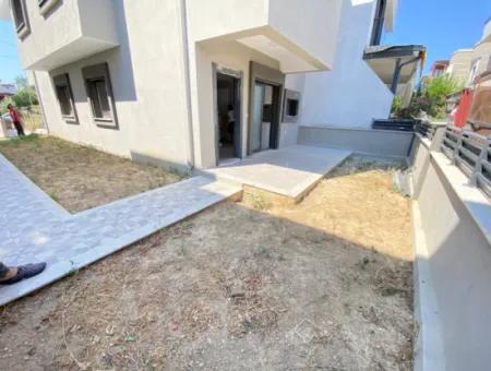Seferihisar Doğanbey Bahçeli Denize 500Mt Satılık 2+1 Villa