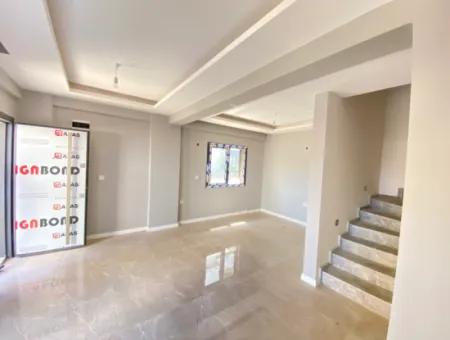 Seferihisar Doğanbey Bahçeli Denize 500Mt Satılık 2+1 Villa