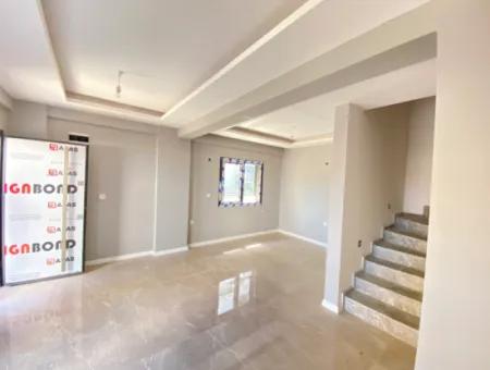 Seferihisar Doğanbey Bahçeli Denize 500Mt Satılık 2+1 Villa