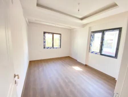 Seferihisar Doğanbey Bahçeli Denize 500Mt Satılık 2+1 Villa