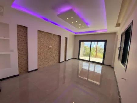 Özdere De Full Deniz Manzaralı Geniş Bahçeli Satılık 4+1 Villa