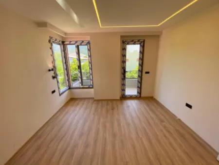 Özdere De Büyük Bahçeli Denize Yürüme Mesafesinde 3+1 Villa