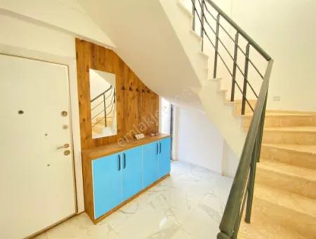 Seferihisar Doğanbey De Yerden Istmal Salon Mutfak Ayrı Satılık 3+1 Villa