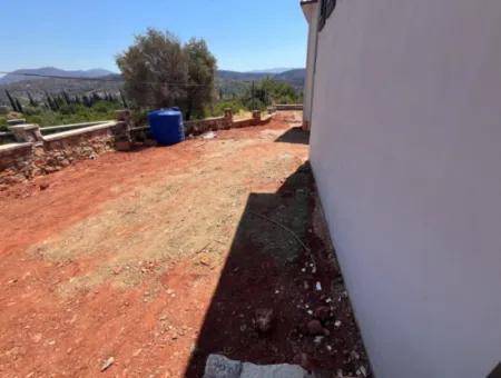 Seferihisar Doğanbey De Yerden Istmal Salon Mutfak Ayrı Satılık 3+1 Villa