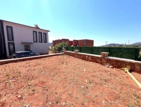 Seferihisar Doğanbey De Yerden Istmal Salon Mutfak Ayrı Satılık 3+1 Villa