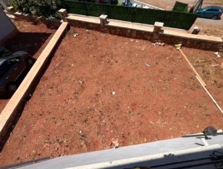Seferihisar Doğanbey De Yerden Istmal Salon Mutfak Ayrı Satılık 3+1 Villa