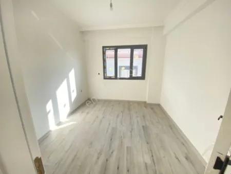 Seferihisar Doğanbey De Yerden Istmal Salon Mutfak Ayrı Satılık 3+1 Villa