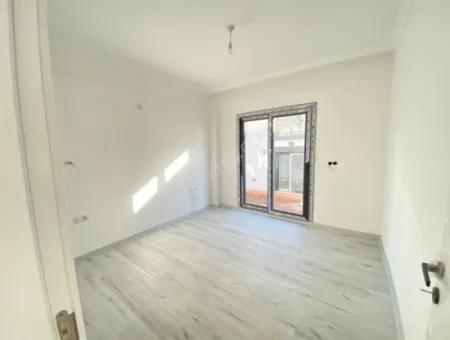 Seferihisar Doğanbey De Yerden Istmal Salon Mutfak Ayrı Satılık 3+1 Villa
