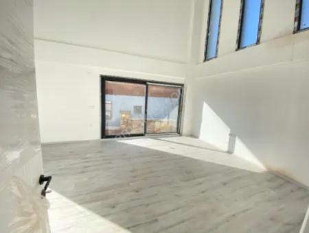 Seferihisar Doğanbey De Yerden Istmal Salon Mutfak Ayrı Satılık 3+1 Villa
