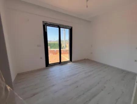Seferihisar Doğanbey De Yerden Istmal Salon Mutfak Ayrı Satılık 3+1 Villa