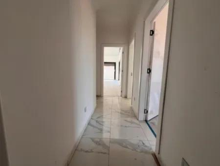 Seferihisar Doğanbey De Yerden Istmal Salon Mutfak Ayrı Satılık 3+1 Villa