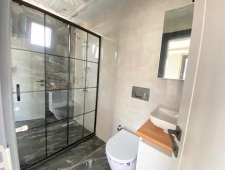 Seferihisar Doğanbeyde Tek Mustakil Havuzlu Satılık 3+1 Villa
