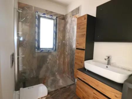 Seferihisar Doğanbey De Tek Müstakil Site İçerisinde Satılık 3+1 Villa